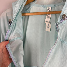 Load image into Gallery viewer, Lululemon fast and free jacket
