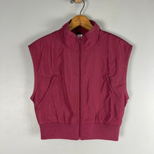 Load image into Gallery viewer, Alo in motion vest
