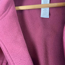Load image into Gallery viewer, Alo in motion vest
