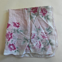 Load image into Gallery viewer, Vintage floral handkerchief
