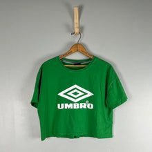 Load image into Gallery viewer, Umbro urban outfitters crop
