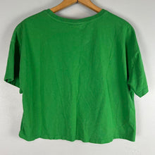 Load image into Gallery viewer, Umbro urban outfitters crop
