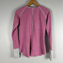 Load image into Gallery viewer, Retro Lululemon open your heart long sleeve
