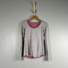 Load image into Gallery viewer, Retro Lululemon open your heart long sleeve
