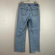 Load image into Gallery viewer, Abercrombie &amp; Fitch the baggy jeans
