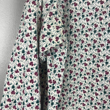 Load image into Gallery viewer, Vintage northern reflections blouse
