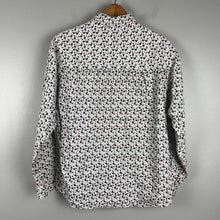 Load image into Gallery viewer, Vintage northern reflections blouse
