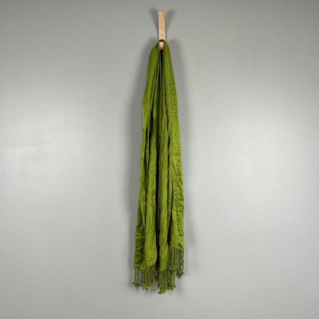 Retro casual scarf