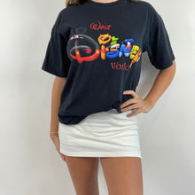 Load image into Gallery viewer, Vintage Walt Disney World t-shirt
