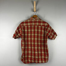 Load image into Gallery viewer, Vintage island in the sun top
