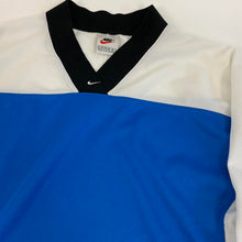 Load image into Gallery viewer, Vintage kids nike jersey
