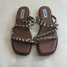 Load image into Gallery viewer, Steve Madden Skyler sandals
