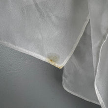 Load image into Gallery viewer, Vintage Japanese scarf
