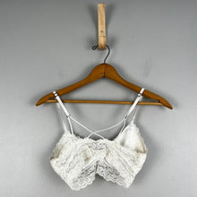 Load image into Gallery viewer, Gilly Hicks Sydney bralette
