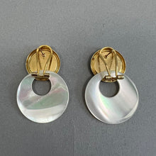 Load image into Gallery viewer, Vintage dangly earrings
