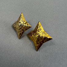 Load image into Gallery viewer, Vintage abstract earrings
