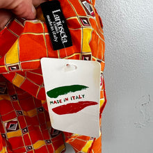 Load image into Gallery viewer, Vintage Larioseta Como scarf
