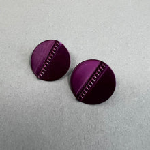 Load image into Gallery viewer, Vintage metal stud earrings
