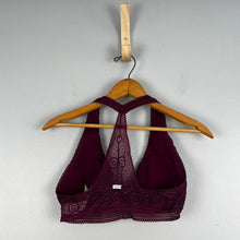 Load image into Gallery viewer, Gilly Hicks by Hollister bralette
