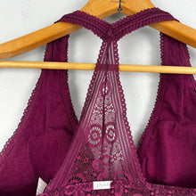 Load image into Gallery viewer, Gilly Hicks by Hollister bralette
