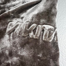 Load image into Gallery viewer, Nikita clothing velour leggings

