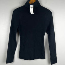 Load image into Gallery viewer, Abercrombie &amp; Fitch turtleneck
