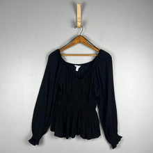 Load image into Gallery viewer, Nine West long sleeve blouse
