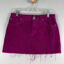 Load image into Gallery viewer, BDG corduroy mini skirt
