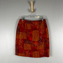 Load image into Gallery viewer, Vintage Talbots patterned midi skirt
