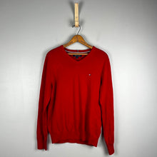 Load image into Gallery viewer, Tommy Hilfiger pullover sweater
