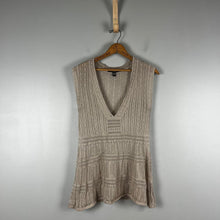 Load image into Gallery viewer, Fever knit sleeveless blouse
