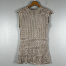 Load image into Gallery viewer, Fever knit sleeveless blouse
