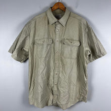 Load image into Gallery viewer, L.L.Bean Short Sleeve Button Up Shirt
