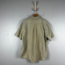 Load image into Gallery viewer, L.L.Bean Short Sleeve Button Up Shirt
