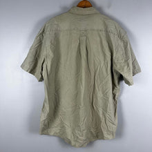 Load image into Gallery viewer, L.L.Bean Short Sleeve Button Up Shirt
