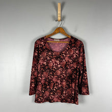 Load image into Gallery viewer, Y2K Susan Lawrence floral print blouse
