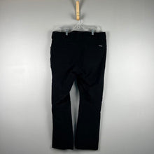 Load image into Gallery viewer, Truewerk cargo pants
