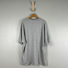 Load image into Gallery viewer, Buffalo graphic t-shirt
