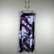 Load image into Gallery viewer, Hot Kiss maxi skirt
