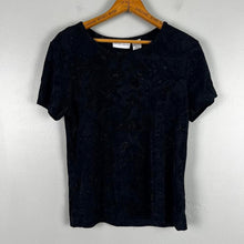 Load image into Gallery viewer, Jaclyn smith patterned top
