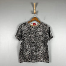 Load image into Gallery viewer, Retro Liz Claiborne leopard top
