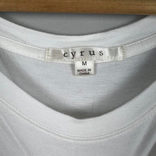 Load image into Gallery viewer, Cyrus wine graphic t-shirt
