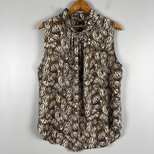 Load image into Gallery viewer, Y2K Dress Barn halter blouse

