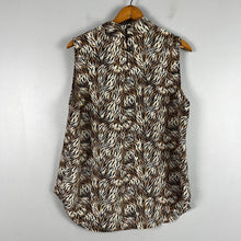Load image into Gallery viewer, Y2K Dress Barn halter blouse
