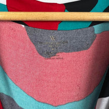 Load image into Gallery viewer, Worthington patterned blouse
