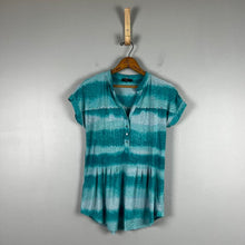 Load image into Gallery viewer, Vintage cocomo blouse
