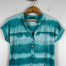 Load image into Gallery viewer, Vintage cocomo blouse

