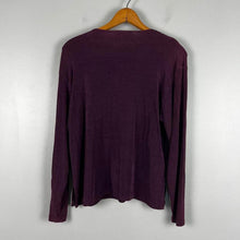 Load image into Gallery viewer, Vintage Amanda long sleeve
