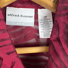 Load image into Gallery viewer, Alfred dunner sheer button down
