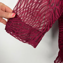 Load image into Gallery viewer, Alfred dunner sheer button down
